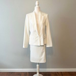 Express White Skirt Suit Blazer & Pencil Skirt Women’s Size 7/8 NEW with tags